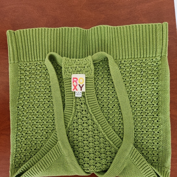 Roxy Women's Sweater Vest - Picture 10 of 16